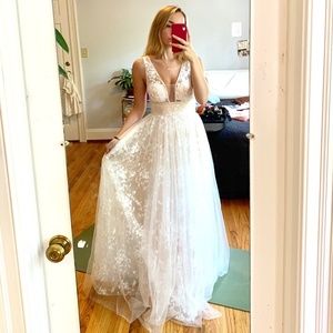 Brand new sexy a-line deep v, prom/wedding dress